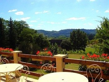 Hotel Le Clos Roussillon Près De Sarlat 3*